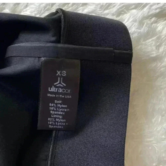 Ultracor‎ Altitude Interlace Crop Top Sports Bra size XS - Picture 11 of 12